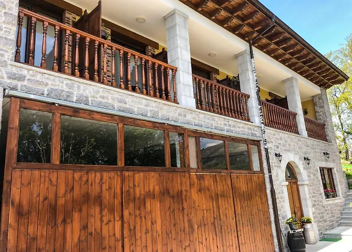 Rural Cosorios Hotel *